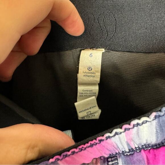 Lululemon Run: Roll Down Running Drawstring Short Mirage Deep Indigo Size 6 - Picture 3 of 6